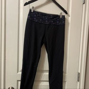 Lululemon reversible leggings Size 6